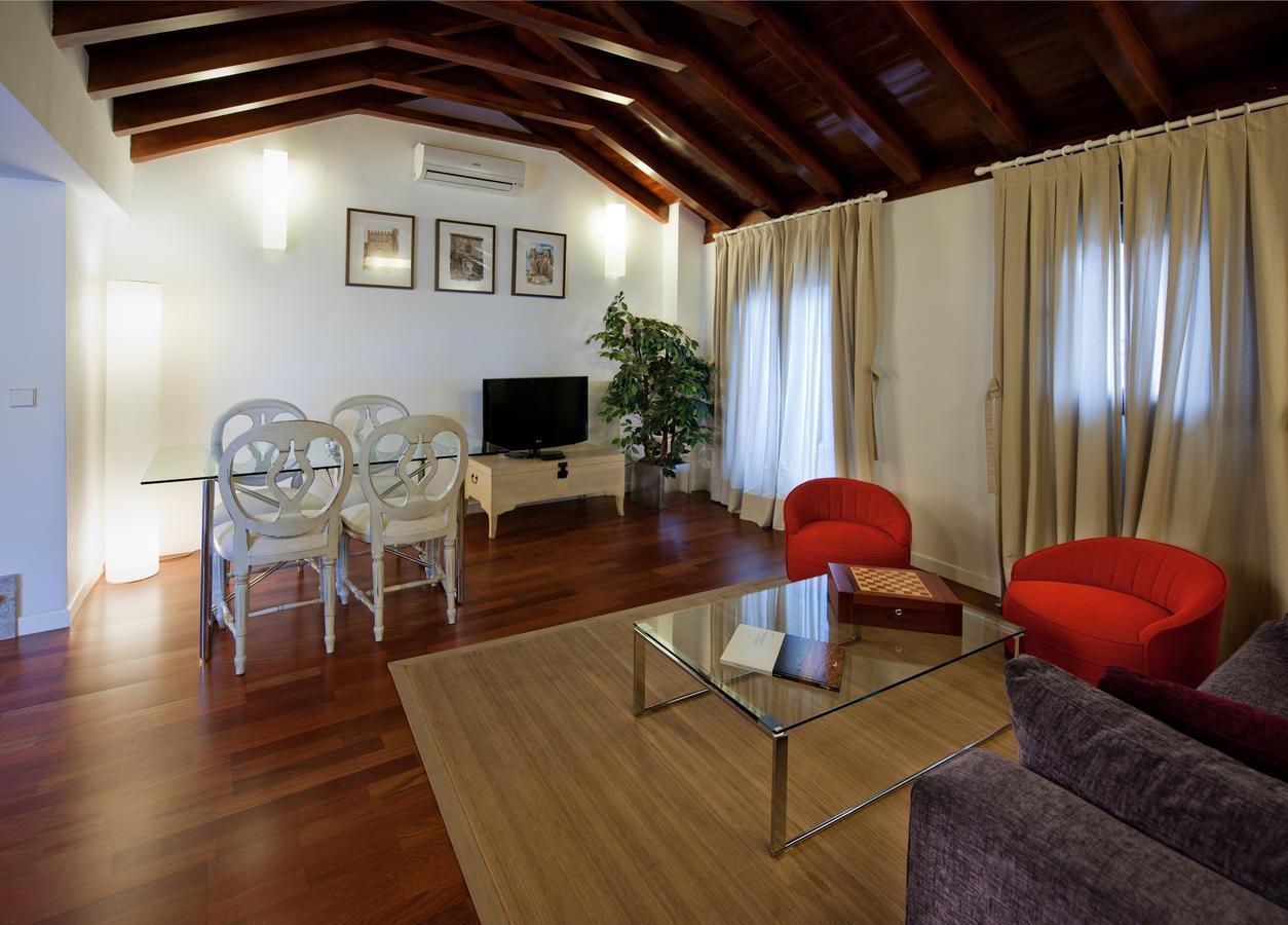 Apartamentos Abad Toledo Cameră foto